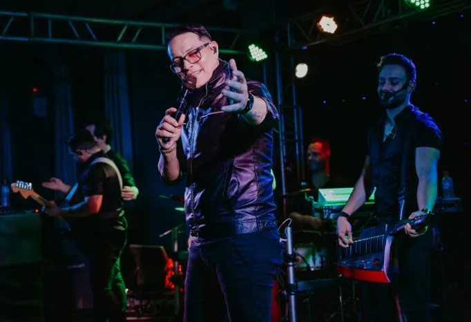 Paulinho Dill deixa Banda G10