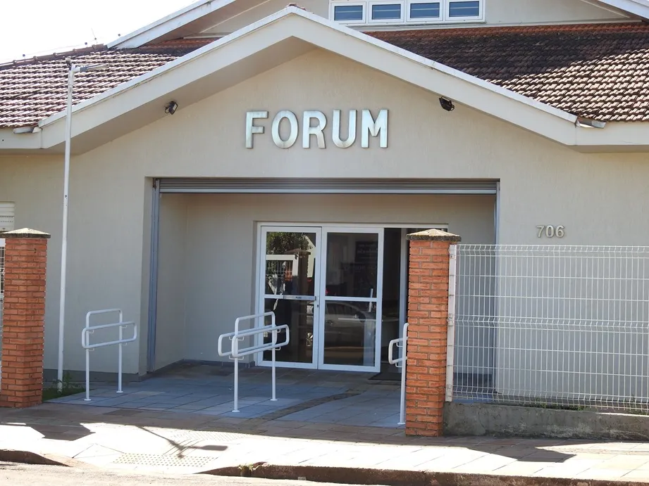 Julgamento foi realizado no Foro de Coronel Bicaco (Foto: Diones Roberto Becker)