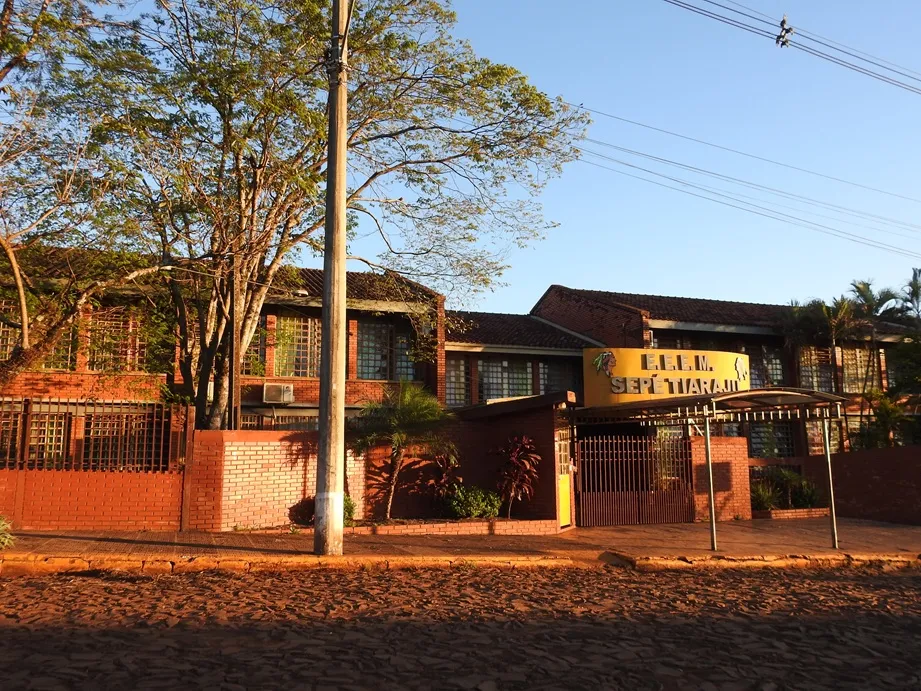 Inscrições somente serão feitas pelo site de matrículas da Secretaria Estadual da Educação (Foto: Diones Roberto Becker)