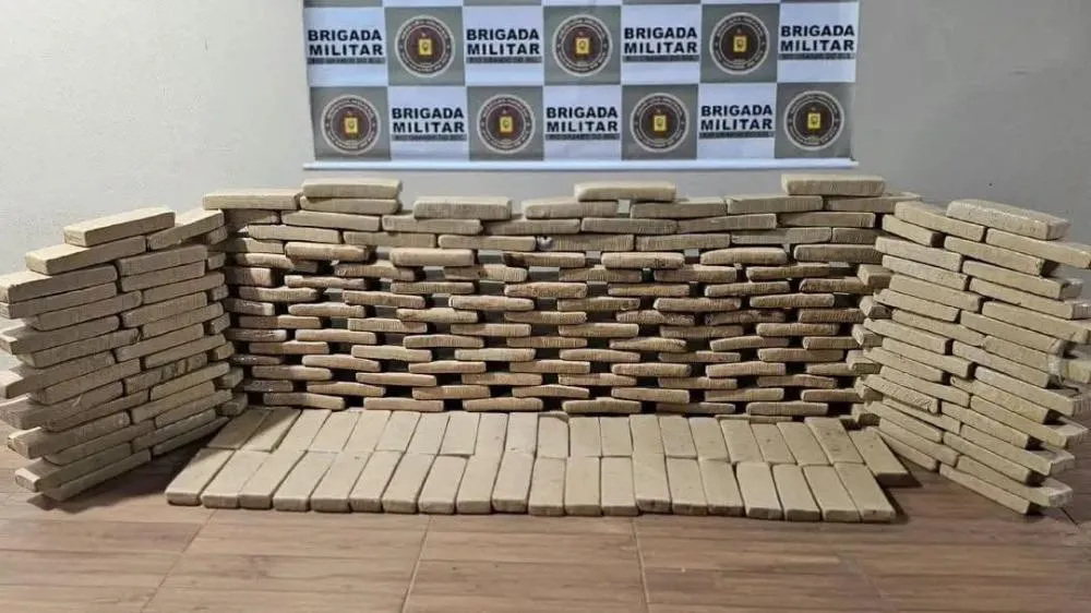 Brigada Militar apreende cerca de 200 quilos de maconha em Santa Rosa