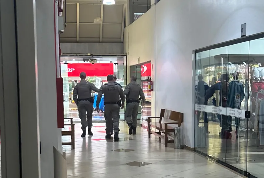 Médico é preso em Constantina suspeito de agredir esposa e cunhada