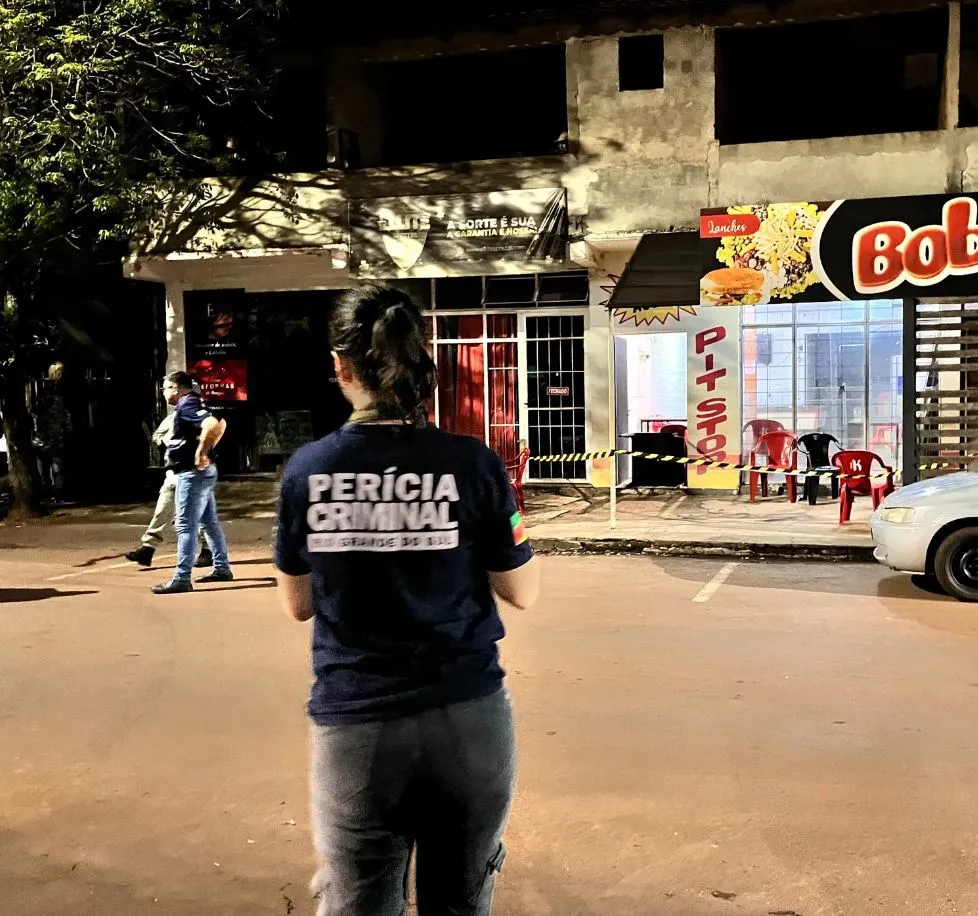Suspeito de matar homem a tiros em bar é preso em Santo Augusto