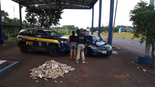 Apreensão foi realizada na tarde deste sábado (Foto: Divulgação/PRF)