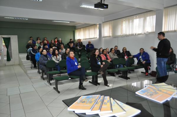 Seminário aconteceu no auditório da prefeitura municipal (Foto: ASCOM Três Passos)