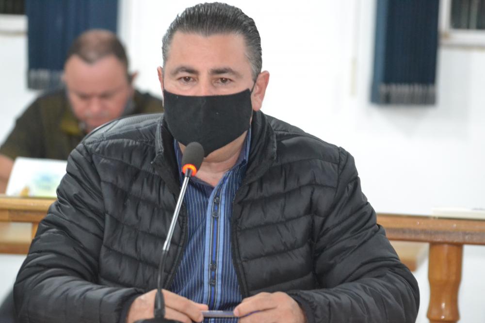Vereador Leandro Briato sugeriu uma moção elaborada conjuntamente entre Executivo e Legislativo (Foto: Diones Roberto Becker)