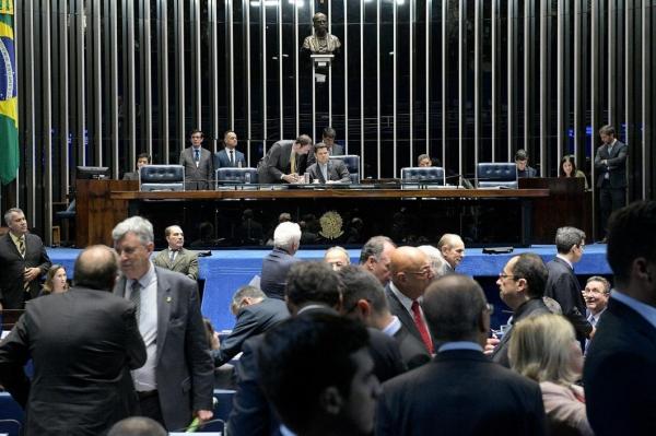 Parlamentares analisaram proposta com modificações | Foto: Roque de Sá / Agência Senado /