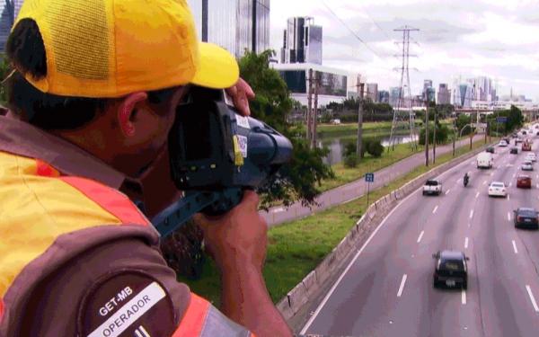O proprietário poderá parcelar os valores em até 12 vezes, mas com a devida cobrança de juros pela entidade financeira do cartão. (Foto: TV Globo/Reprodução)