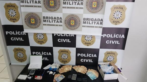 Materiais apreendidos durante a Operação Conexão (Foto: Divulgação/Polícia Civil)