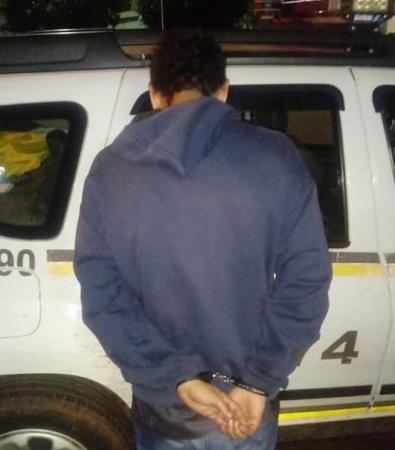 Após os trâmites legais, indivíduo foi conduzido ao presídio estadual de Três Passos (Foto: Divulgação/Brigada Militar)