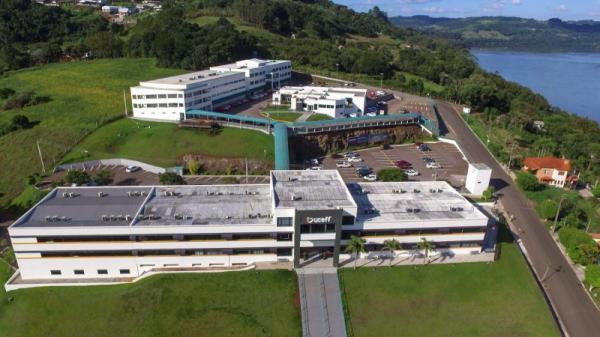 Estrutura da Unidade Central de Educação FAI Faculdades de Itapiranga (Foto: Divulgação/UCEFF)
