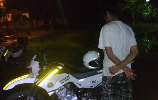 Apreensões aconteceram na noite desta sexta-feira (Foto: Divulgação/Brigada Militar)