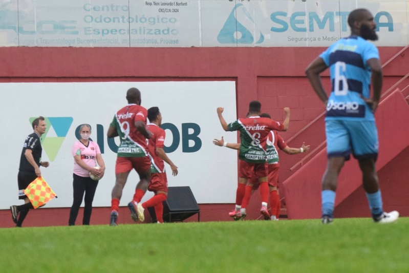 Vitória colocou o União Frederiquense na vice-liderança do Grupo A (Foto: Thiago Henrique)