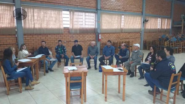 Secretários e Defesa Civil realizaram reunião na manhã desta terça-feiras (Foto: Divulgação)