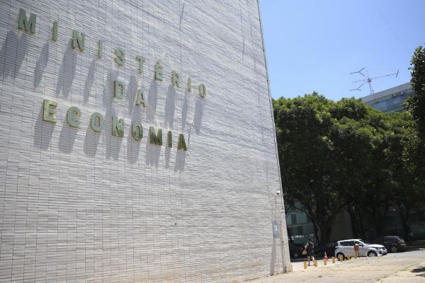 Caberá ao ministério da Economia analisar e autorizar todos os pedidos de concursos públicos na administração federal direta (Foto: Reprodução/Agência Brasil)