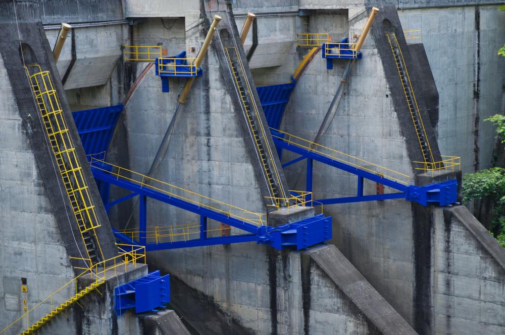 Brasil ainda mantém as hidrelétricas como principal sistema de geração de energia (Foto: Pixabay)