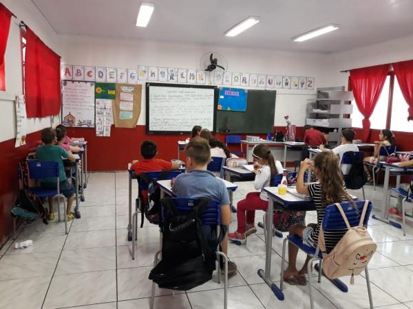 O município oferece em suas escolas do ensino infantil ao ensino fundamental (Foto: Keli Biguelini)