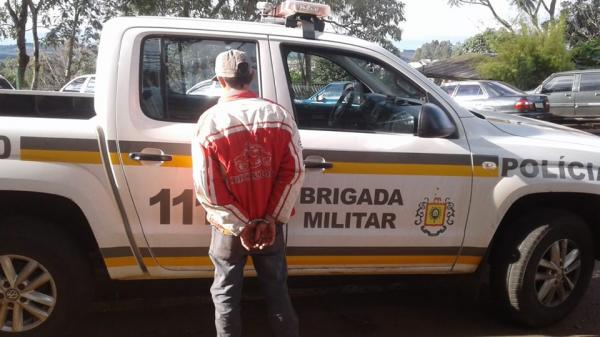 Homem acabou recolhido ao Presídio Estadual de Três Passos (Foto: Divulgação/Brigada Militar)