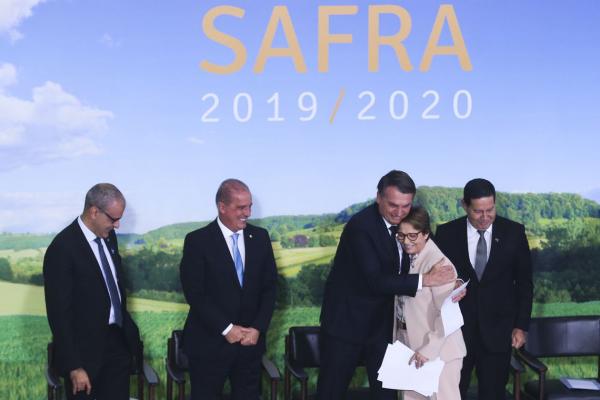 Lançamento do Plano Safra 2019/2020 aconteceu nesta terça-feira (18), em Brasília (Foto: Antônio Cruz/Agência Brasil)