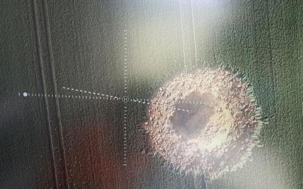 Imagem feita por drone mostrou o impacto da explosão (Foto: Polícia de Westhessen)