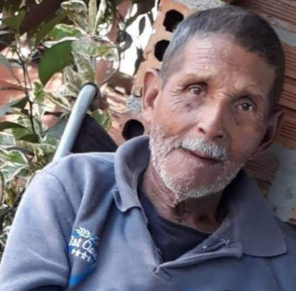 Tomas Ribeiro dos Santos trabalhou como zelador do cemitério de Campo Santo por vários anos e de forma voluntária (Foto: Reprodução)