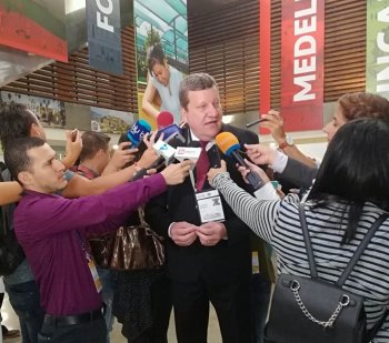 Luciano Buligon falou do desenvolvimento de Chapecó e também do acidente aéreo da Chapecoense (Foto: Divulgação/ASCOM Chapecó)