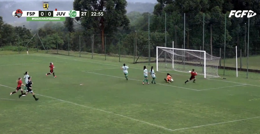 Gurias do Yucumã/Flamengo disputam o Gauchão Feminino pela primeira vez (Foto: Reprodução/FGF TV)