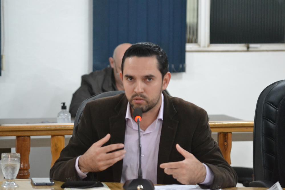 Proposição apresentada por Lucas Santos da Cruz foi aprovada por unanimidade (Foto: Diones Roberto Becker)
