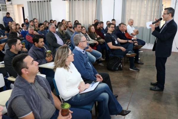Presidente da Emater participou de diversos compromissos na região (Foto: Ascom/Emater)