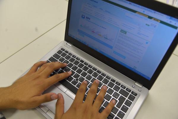 Restituição ficará disponível no banco durante um ano (Foto: Reprodução/Agência Brasil)