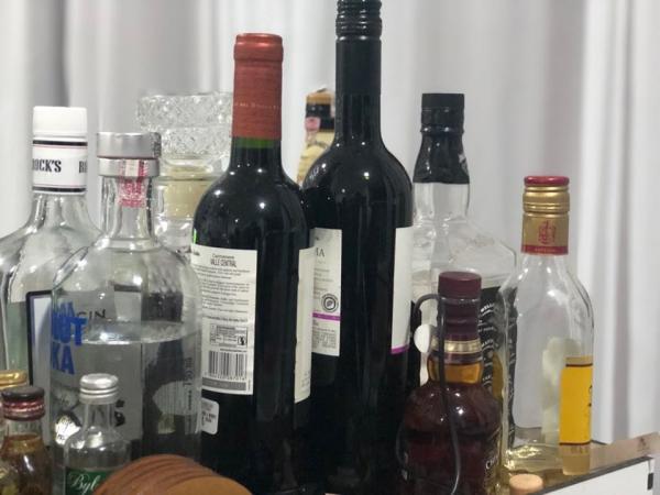 Metade da população brasileira de 12 a 65 anos declarou ter consumido bebida alcoólica alguma vez na vida (Foto: Diones Roberto Becker)