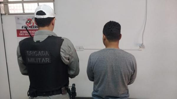 Homem acabou recolhido ao sistema prisional (Foto: Divulgação/Brigada Militar)