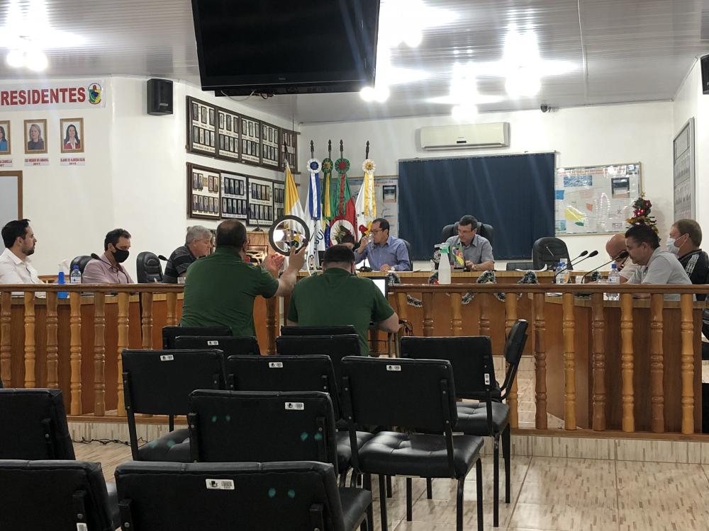 Projeto de Lei que autoriza a abertura do centro de enfrentamento à violência foi aprovado na Câmara de Vereadores (Foto: Diones Roberto Becker)