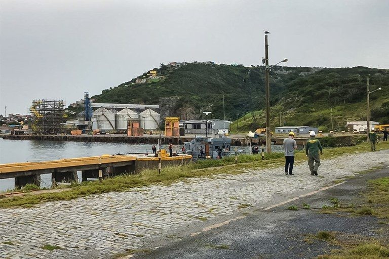 Porto do Forno, em Arraial do Cabo, estado do Rio de Janeiro - (Foto: Divulgação/Ibama)