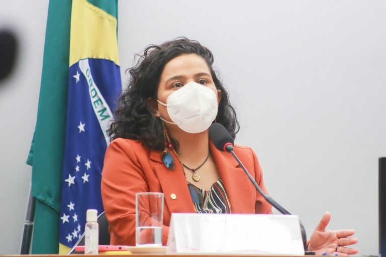 Vivi Reis: 