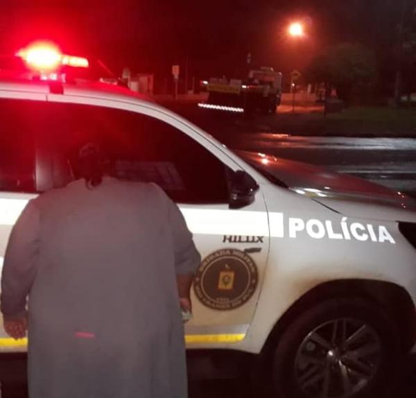 Além da mulher, seu filho de 15 anos foi apreendido por ato infracional análogo ao tráfico de drogas (Foto: Divulgação/Brigada Militar)