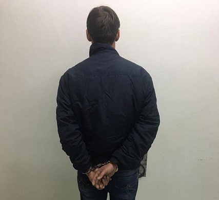 Suspeito do crime foi preso no começo da noite deste sábado (21), no bairro Missões (Foto: Divulgação/Brigada Militar)