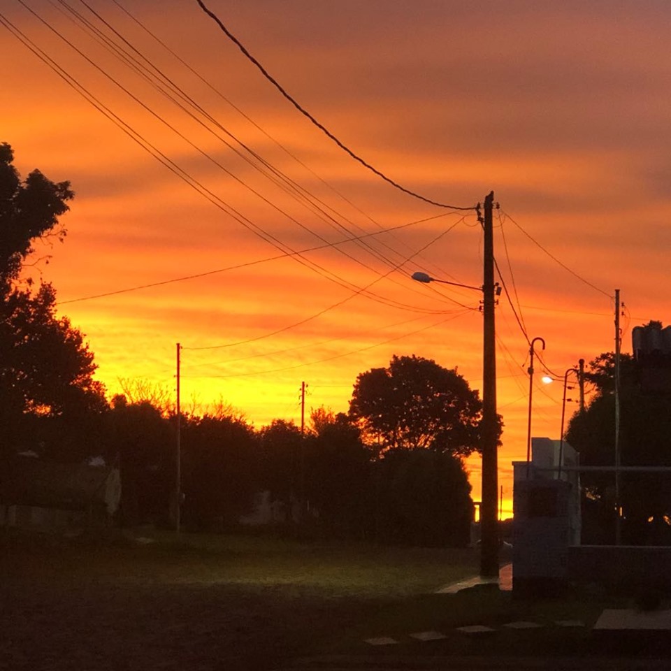 Entre a segunda-feira e a quarta-feira, o calor aumentará e as temperaturas deverão superar 35°C em grande parte do RS (Foto: Diones Roberto Becker)
