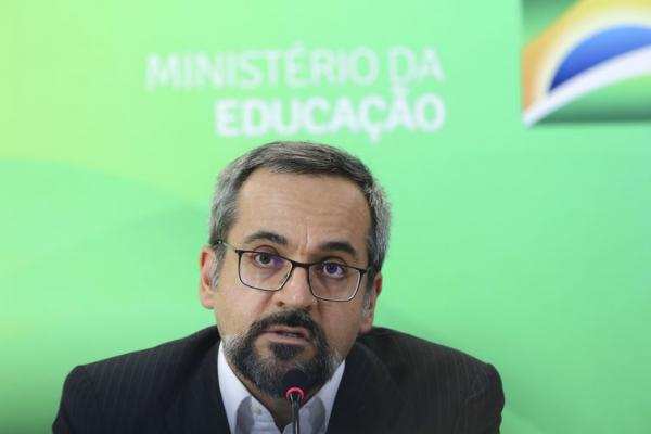 Abraham Weintraub disse que a preocupação do MEC será selecionar os melhores alunos para ocupar vagas no ensino superior (Arquivo/Fabio Rodrigues Pozzebom/Agência Brasil