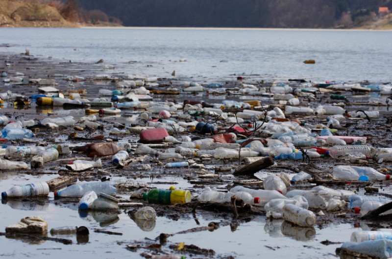 Rio poluído: a lei prevê a criação do Fundo de Investimentos ProRecicle, cujos recursos serão destinados a projetos de reciclagem e a instituição da Comissão Nacional de Incentivo à Reciclagem - picturesd/Getty Images