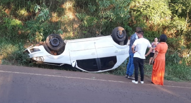 Acidente de trânsito ocorreu nas imediações da Sociedade Campestre de Miraguaí (Foto: Reprodução | Facebook Rádio Líder FM)