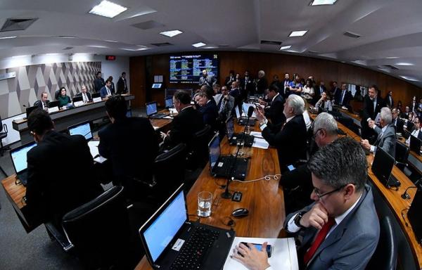 Parecer da reforma da Previdência foi aprovado na tarde desta terça-feira (1º), na Comissão de Constituição e Justiça (Foto: Reprodução/Agência do Rádio)