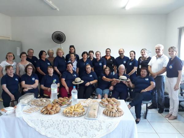 Grupo se reúne semanalmente nas terça-feiras (Foto: Cleber Tesche)