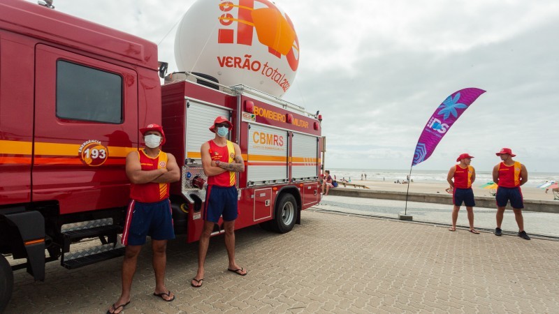 Moradores e turistas vão contar com guarda-vidas, mais policiamento, operações de trânsito e monitoramento da qualidade da água - Foto: Felipe Dalla Valle / Palácio Piratini