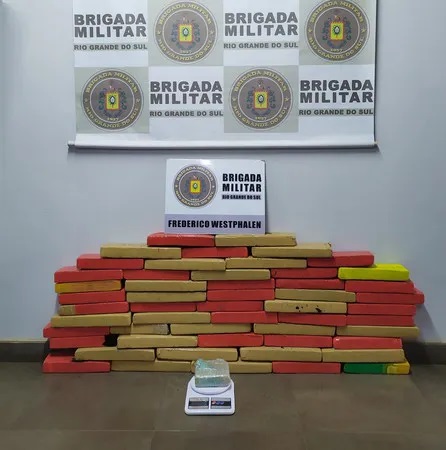 Droga apreendida em Frederico(Foto:divulgação)