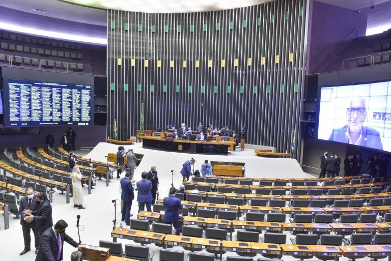 Deputados em sessão do Congresso Nacional - (Foto: Zeca Ribeiro/Câmara dos Deputados)