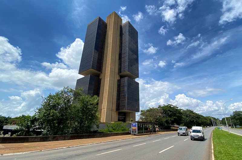 Cooperativas em funcionamento na data de publicação da futura lei deverão solicitar autorização ao Banco Central dentro de 180 dias - Leonardo Sá/Agência Senado