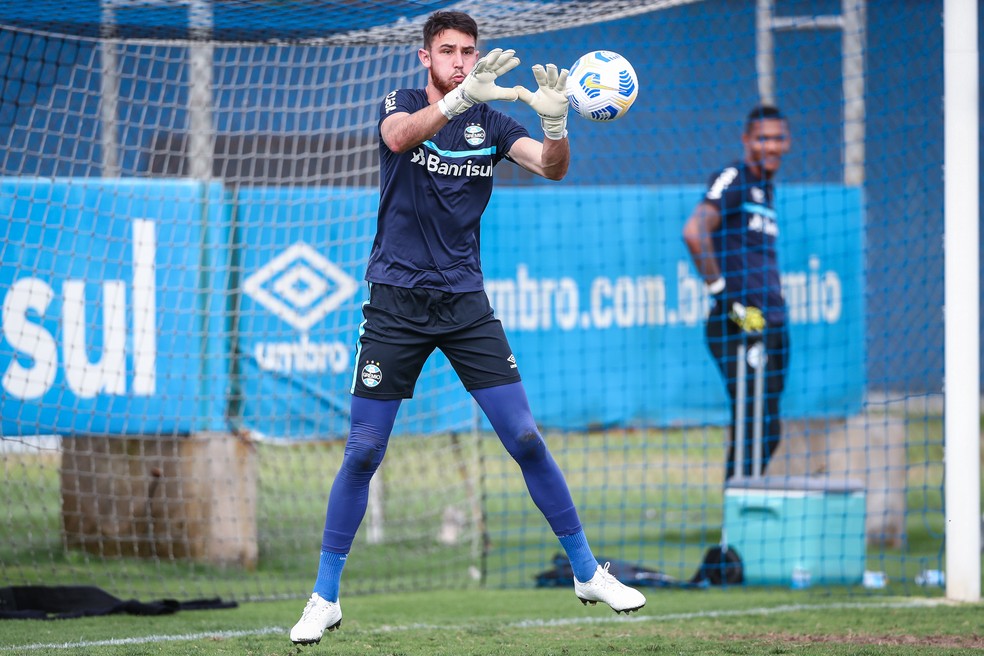 Felipe Mateus Scheibig é natural de Três Passos e começou sua trajetória no Grêmio em 2019 (Foto: Lucas Uebel | Grêmio)