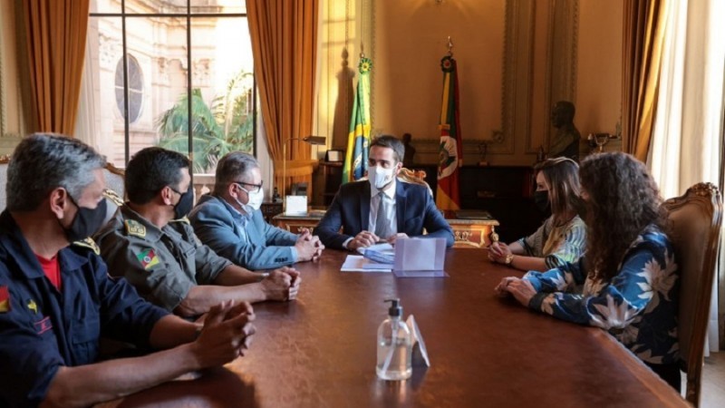 Promoções foram anunciadas pelo governador Eduardo Leite em reunião na última semana - Foto: Gustavo Mansur/Palácio Piratini