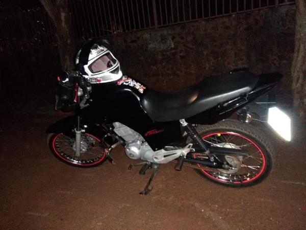 Imagem da motocicleta furtada - Foto: Divulgação Brigada Militar 