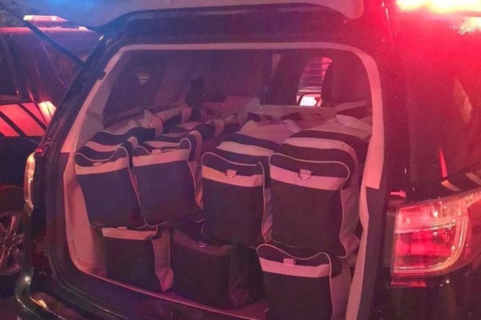 Bolsas de drogas apreendidas em novembro de 2021 (Foto:Divulgação)